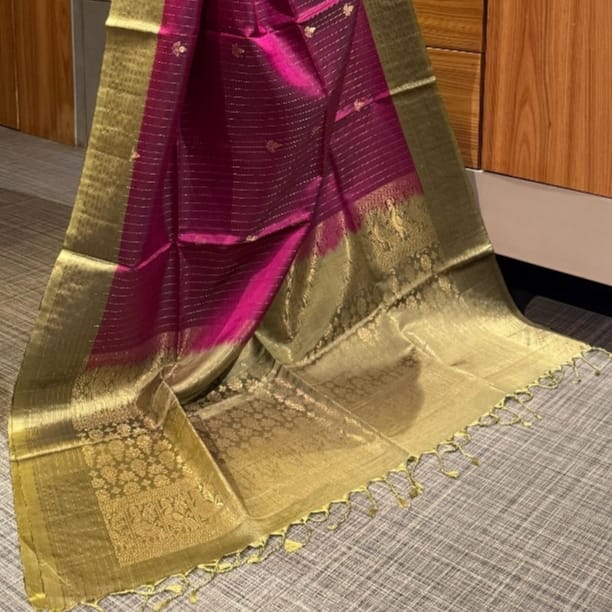 Magenta & Olive Green Soft Silk with Intricate Golden Zari